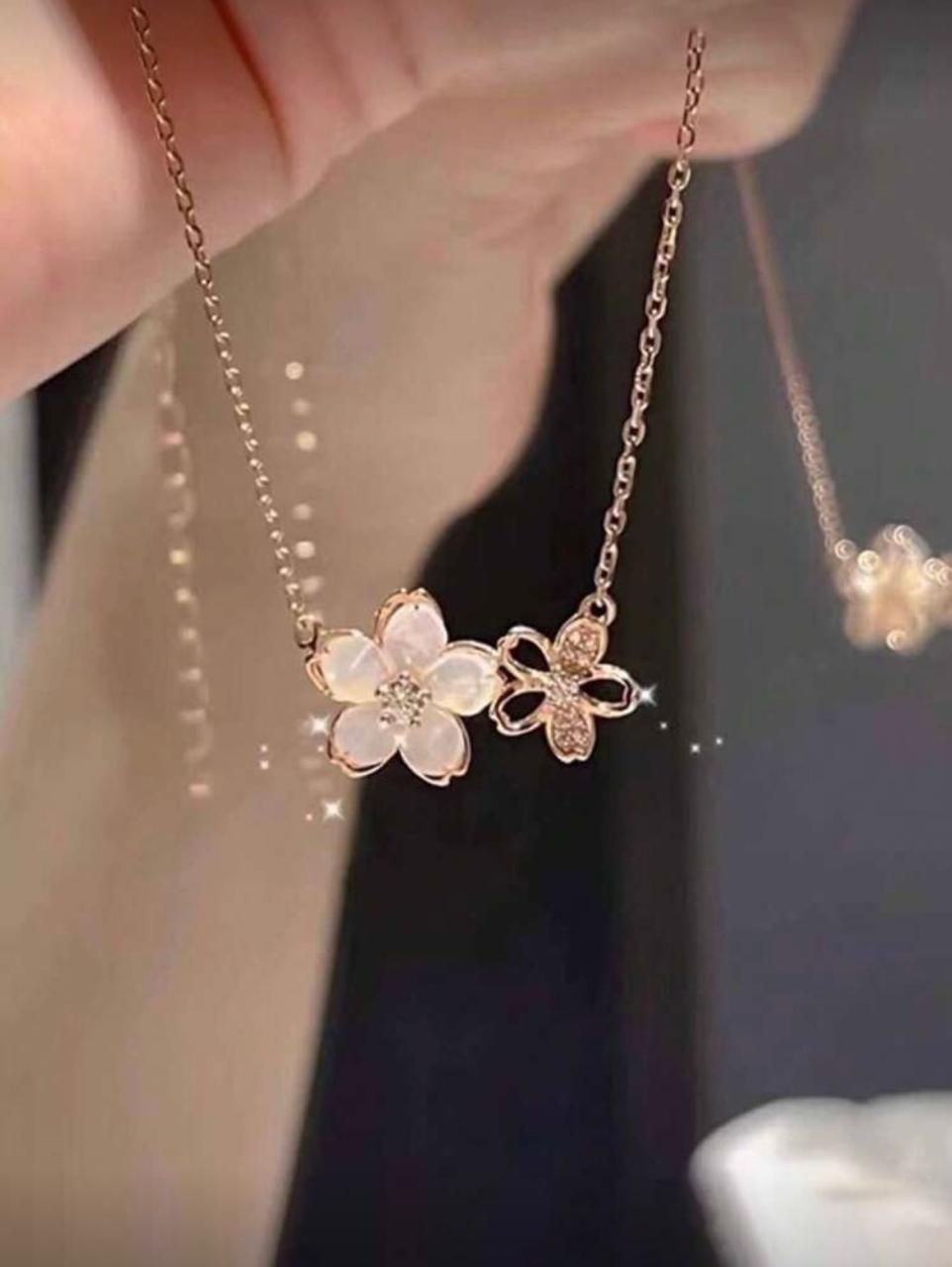 Imported Saqura Style Necklace