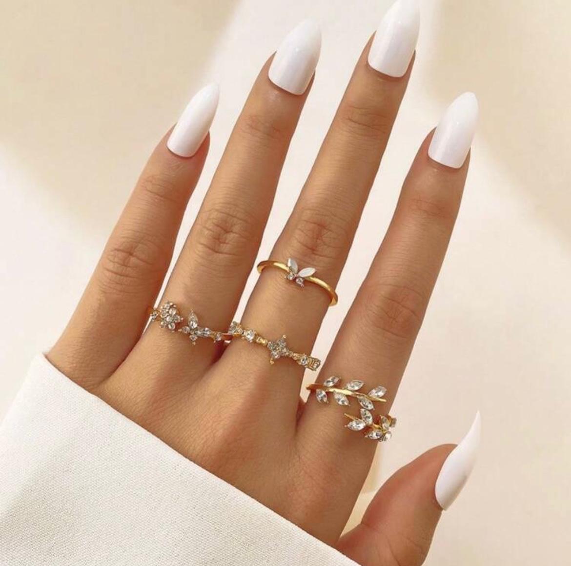 Old Tone butterfly Style Ring (4 rings)